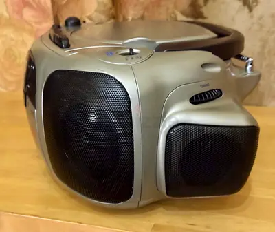 Compact CD Player and Boom Box - 110V