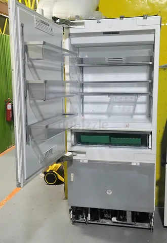 Miele Built-in 90cm Bottom Freezer Refrigerator almost new Condition