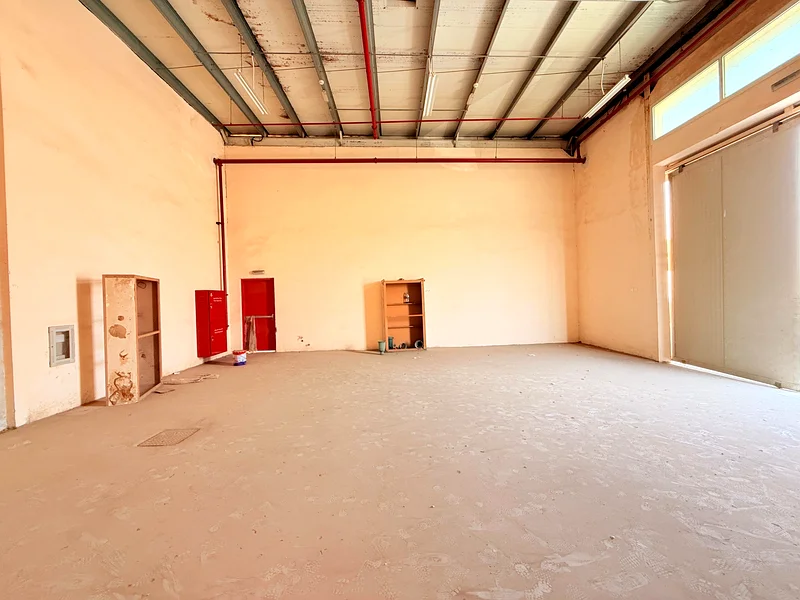 Warehouse for Storage On Prime Location Just 89K Call Now64058029163011111