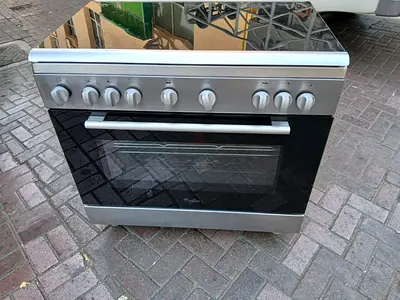 Whirlpool five burner full gas cooker size 90cm  -