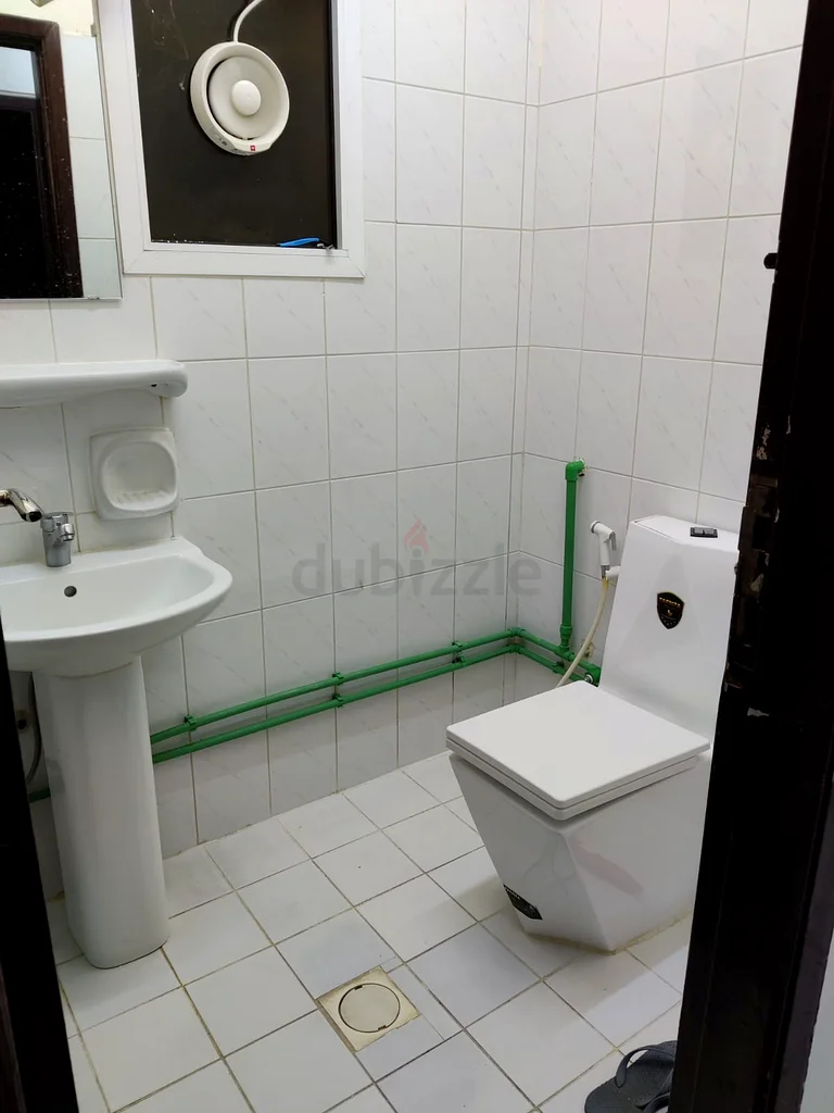 مساحة سرير متاحة للخريجين التنفيذيين من كيرالا64047868069506114