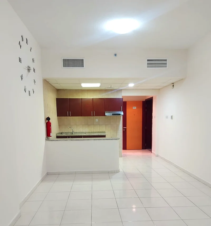 good-size studio apartment in Al Nahda, Sharjah is perfect for easy access to Dubai exit and offers great value at only AED 23,000 per year. call usma64191450442625110