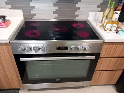 Beko five burner cooker electric ceramic 90cm