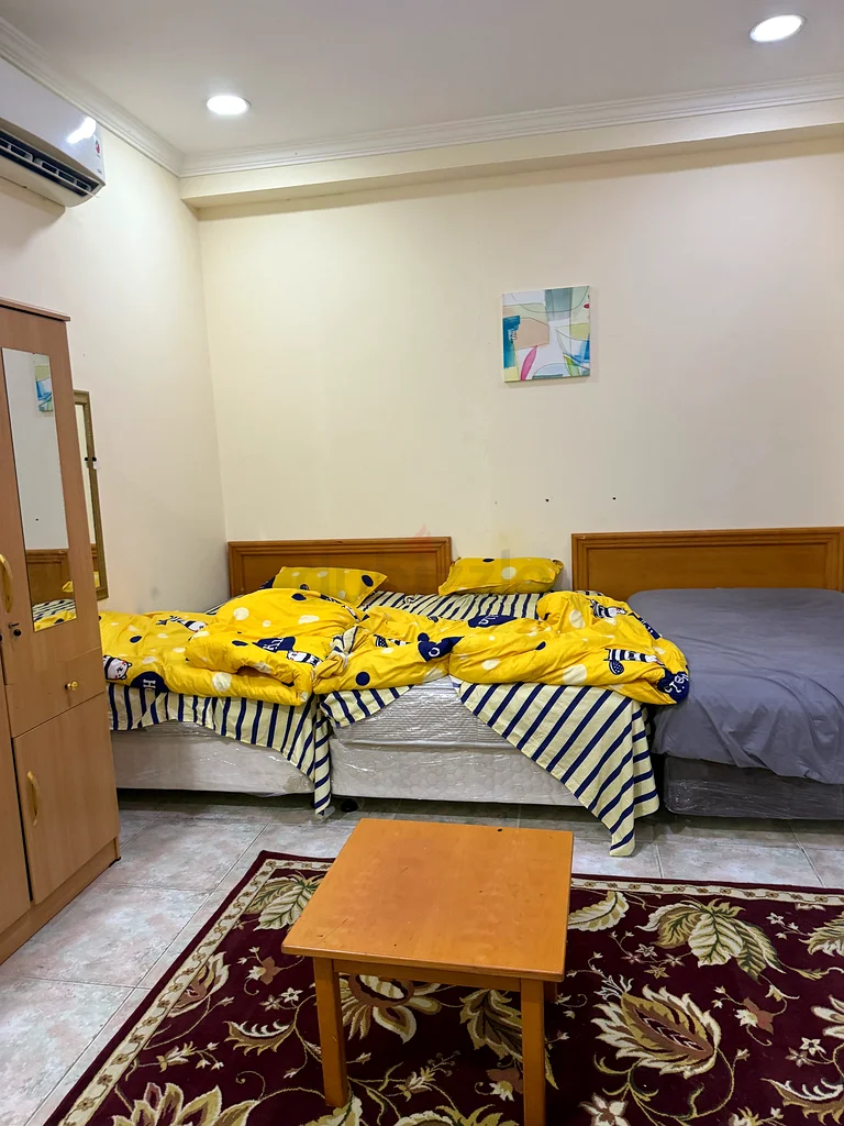 مساحة سرير متاحة للعازب التنفيذي64054721672067110