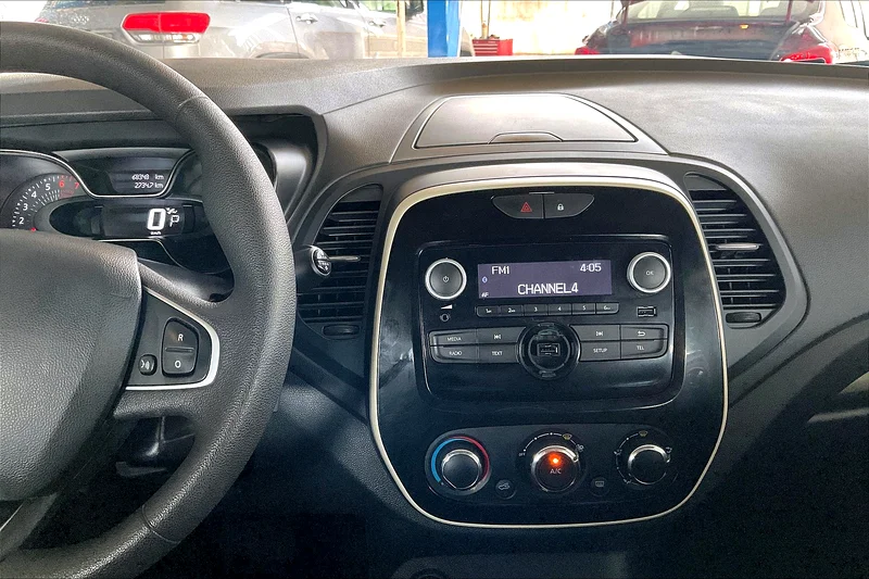 2019 Renault Captur PE  • Big Price Drop • 100028063891331987075114