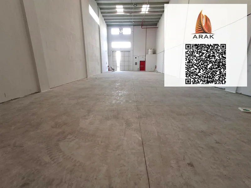Warehouse for annual rent in Al Jurf Industrial 1, Ajman, with a total area of 3,050 sq. ft., available for AED 150,000 per year in 4 convenient insta64074452724867110