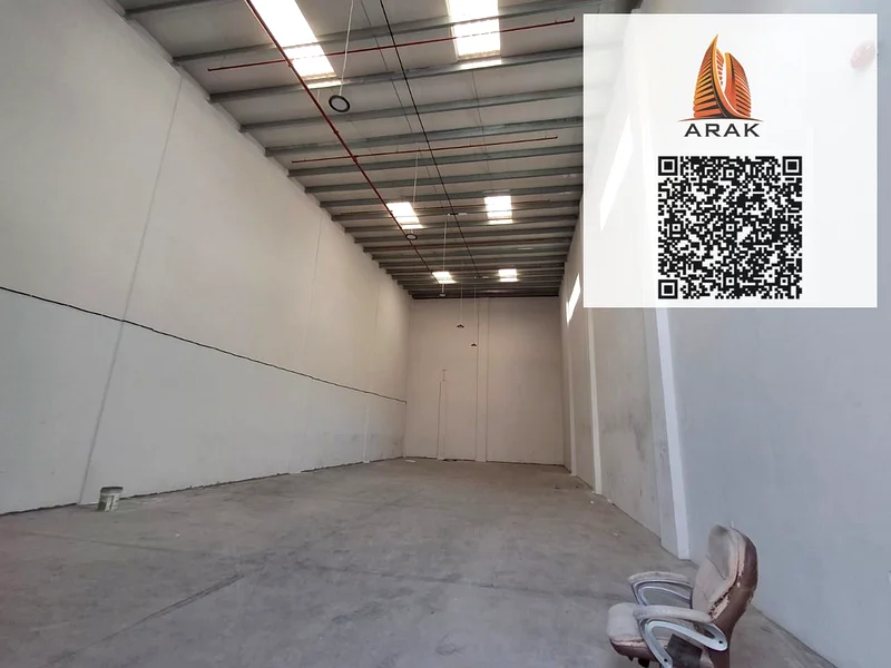 Warehouse for annual rent in Al Jurf Industrial 1, Ajman, with a total area of 3,050 sq. ft., available for AED 150,000 per year in 4 convenient insta64074452724867111
