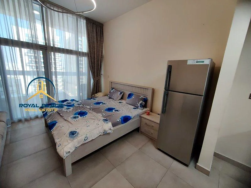 استوديو عصري مفروش بالكامل مع إعفاء من رسوم التبريد64211121371395112