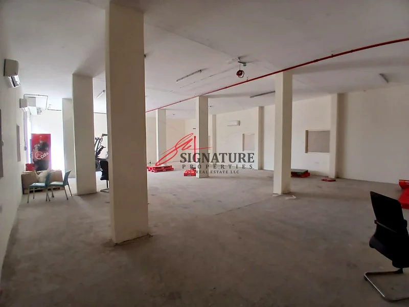 WAREHOUSE FOR RENT BEST FOR STORAGE  and tailoring wrok64074452716291113