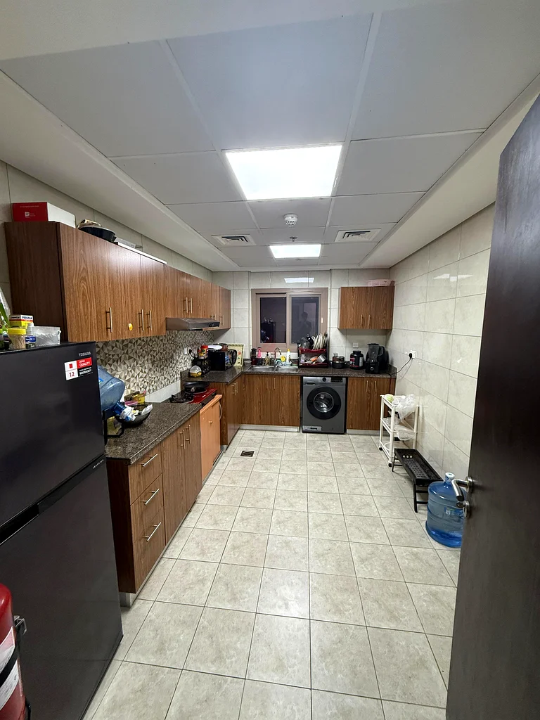 Executive Bachelor Bedspace in Liwara 2, Ajman, UAE.64054497245825111