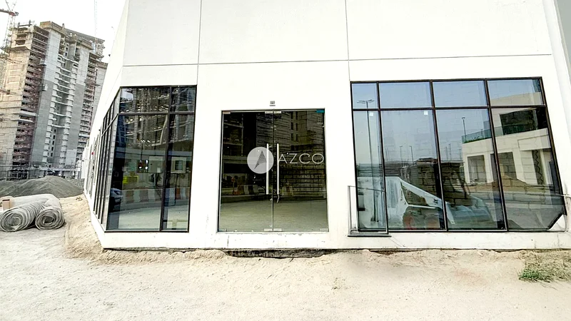Shell & Core | Best Location | Corner Shop64051355510273110