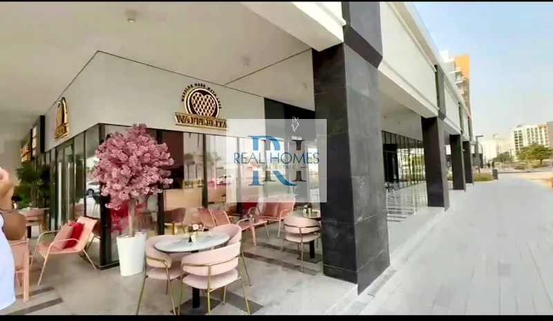 Mian boulevard | Vacant  | Ample Parking64065040576001114