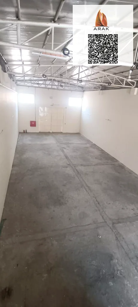 Warehouse for Annual Rent – Prime Location in Umm Al Quwain – Near Sheikh Mohammed Bin Zayed Road64061273013379111