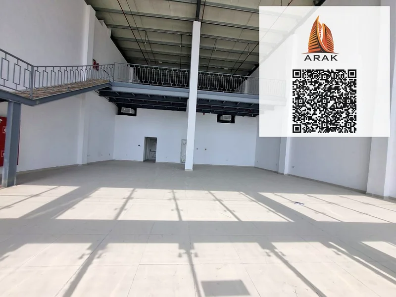 غرفة عرض مميزة للإيجار في الجرف 2 - عجمان64073895179906111