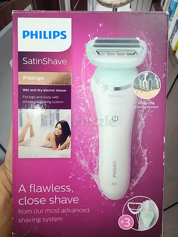 Philips satinshave Advanced Wet  Dry Electric Shaver Prestige