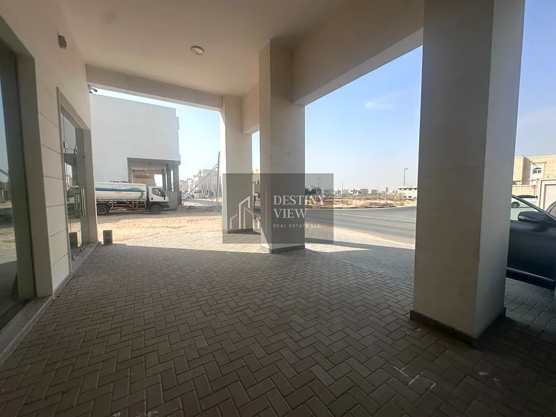 Spacious Shop for Rent | Prime Hoshi Location | 800 Sqft | AED 60,00064057361431169113