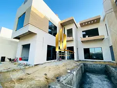 For Sale – Luxury Villa in Al Hoshi | Sharjah 📍 Location: Directly facing the park – Near Al 