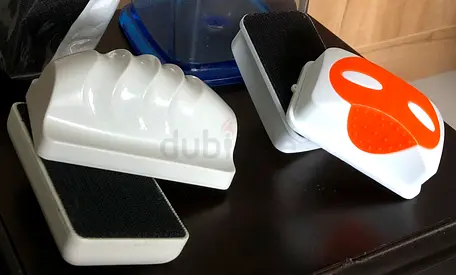 Aquarium glass cleaner