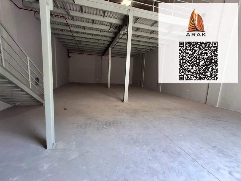 Warehouse with Mezzanine in Al Jurf Industrial 3, Ajman 📍 Location: Al Jurf Industrial 3, Ajman  🚚 Located on/near a main road64074786123907110