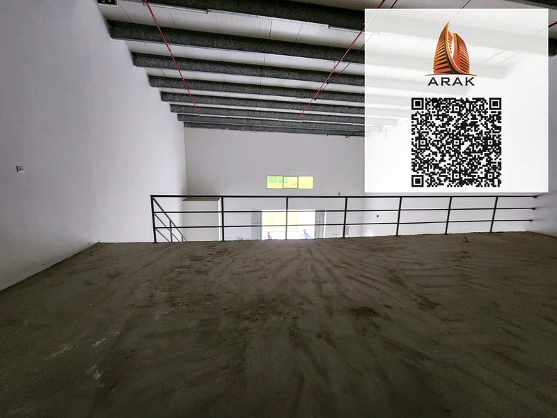 مستودع للإيجار – 3,200 قدم مربع – إيجار سنوي 130,000 درهم64074673788547113