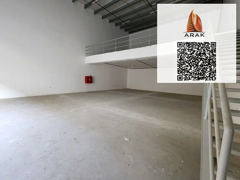 مستودع للإيجار – 3,200 قدم مربع – إيجار سنوي 130,000 درهم64074673788547111