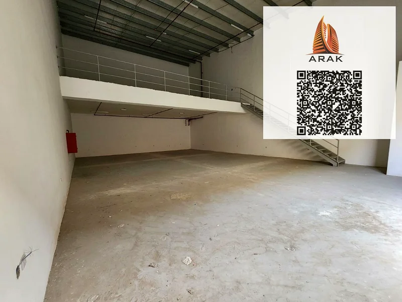 مستودع للإيجار – 3,200 قدم مربع – إيجار سنوي 130,000 درهم64074673788547114