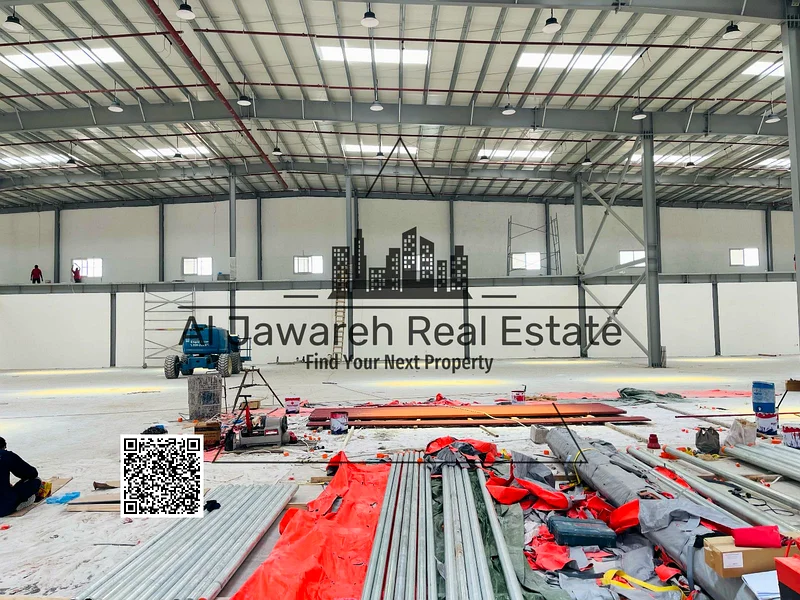 For lovers of wide spaces, business owners, and investors, a huge warehouse for rent in Umm Al-Quwain, 53,035 sq ft with 452 kw64061497290626112