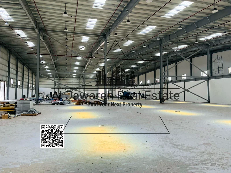 For lovers of wide spaces, business owners, and investors, a huge warehouse for rent in Umm Al-Quwain, 53,035 sq ft with 452 kw64061497290626110