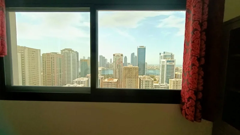 غرفة للإيجار في الشارقة، الملك فيصل خلف سبلاش قرب موقف حافلات الشارقة-دبي64053626672643112