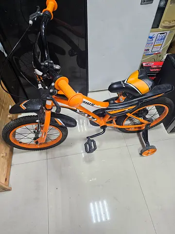 Childs Bicycle for sale. For age 4 - 7 yrs. Excellent condition
