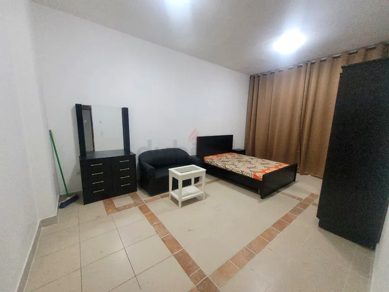 غرفة مفروشة بالكامل متاحة للإيجار 190064053844279041112