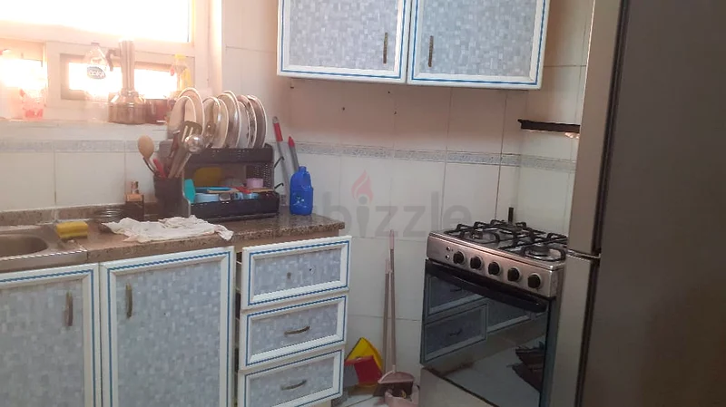 مساحة سرير متوفرة في بوطينة الشارقة مقابل 650 درهمًا شاملة جميع الخدمات64053525220995113