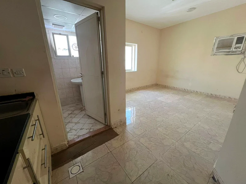 Studio for Rent in Al Naba’a – Sharjah at an annual rent of only , an ideal opportunity for64185749381761113