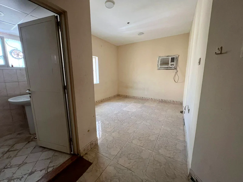 Studio for Rent in Al Naba’a – Sharjah at an annual rent of only , an ideal opportunity for64185749381761112