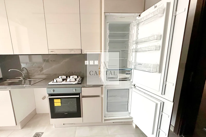Studio | Burj Khalifa View | Furnished | Vacant64171803167235113