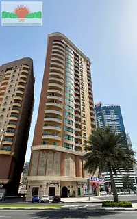 2 BR spacious apartment in Residence 8 | Sea views