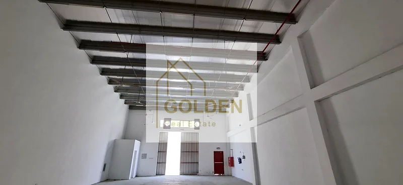 Warehouse for Rent in Al Jurf 1 Spacious 2,000 Sq. Ft. with 20KW 3-Phase Electricity – Ideal for Storage, Manufacturing, and Commercial Use.64074343993346114