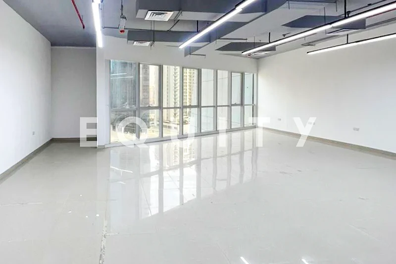Fully Fitted | Near the Metro | Vacant Oct 202564068436699778110