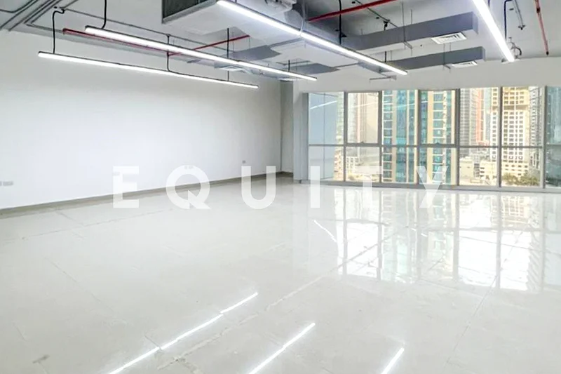 Fully Fitted | Near the Metro | Vacant Oct 202564068436699778111