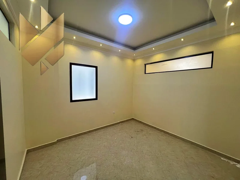 🔹 3-bedroom apartment + spacious living room 🔹 Free parking 🅿️ exclusively for residents 🔹 Super deluxe finishing – ready to move in immediately64052547304963112