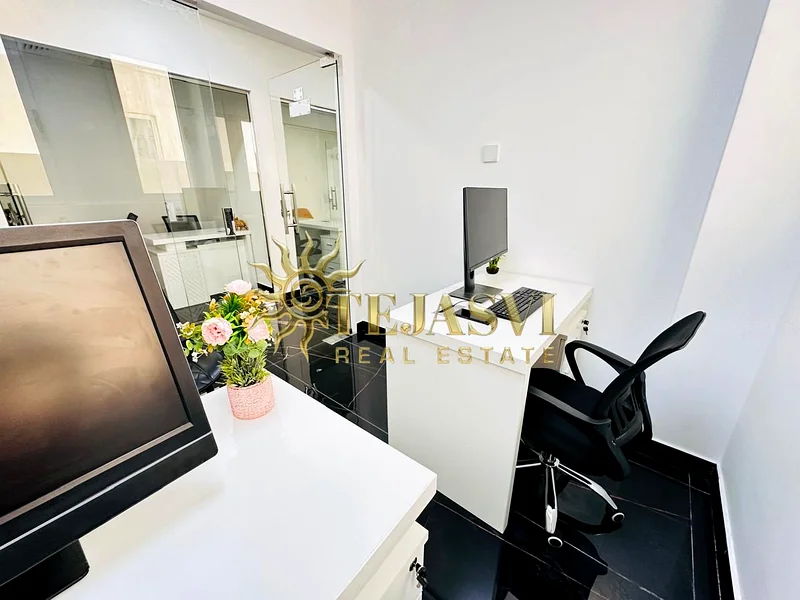 Amazing Office | Bank Account Assistance | Free Utilities64071787905026112