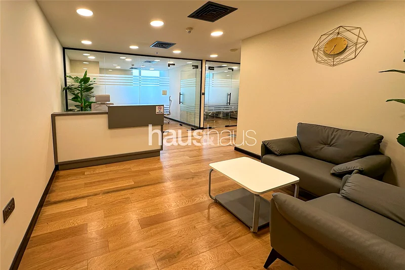 مؤثثة | تشطيب عالي الجودة | متوفرة64071895083011110