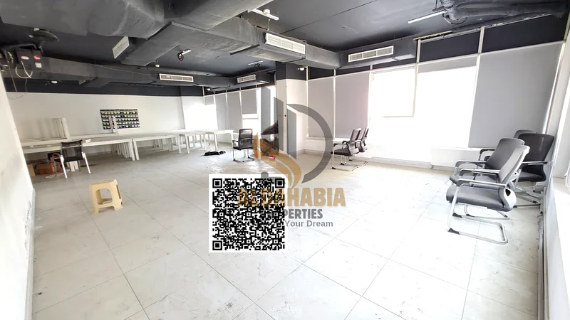 🏢 مكاتب فاخرة للإيجار بمقاسات مختلفة – ليوار، عجمان64072890072451110