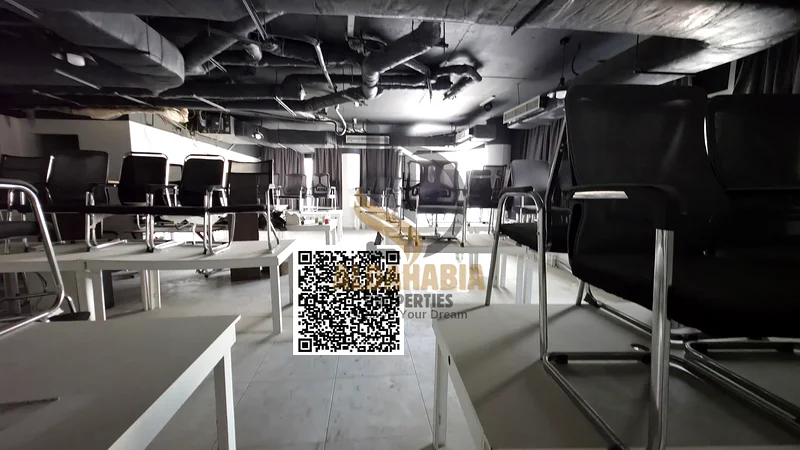 🏢 مكاتب فاخرة للإيجار بمقاسات مختلفة – ليوار، عجمان64072890072451113