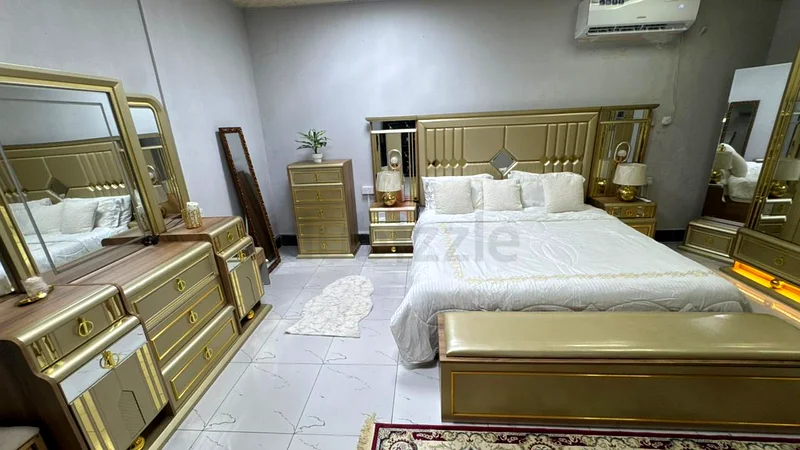 شقة من غرفة نوم واحدة مفروشة منفصلة في فيلا مع موقف سيارات شهريًا بسعر 300064053412229506112