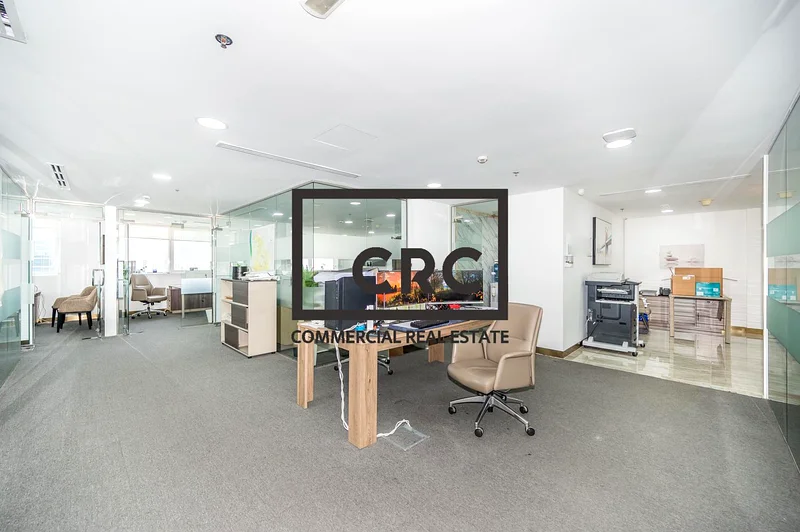 Vacant | Business Bay | Fully fitted64068978687746111