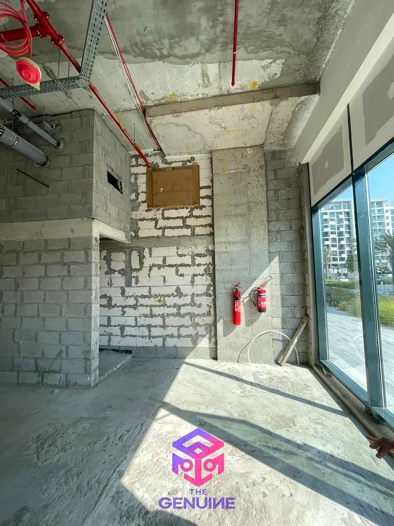 Retail Unit for Rent | Prime Location64065483484417113