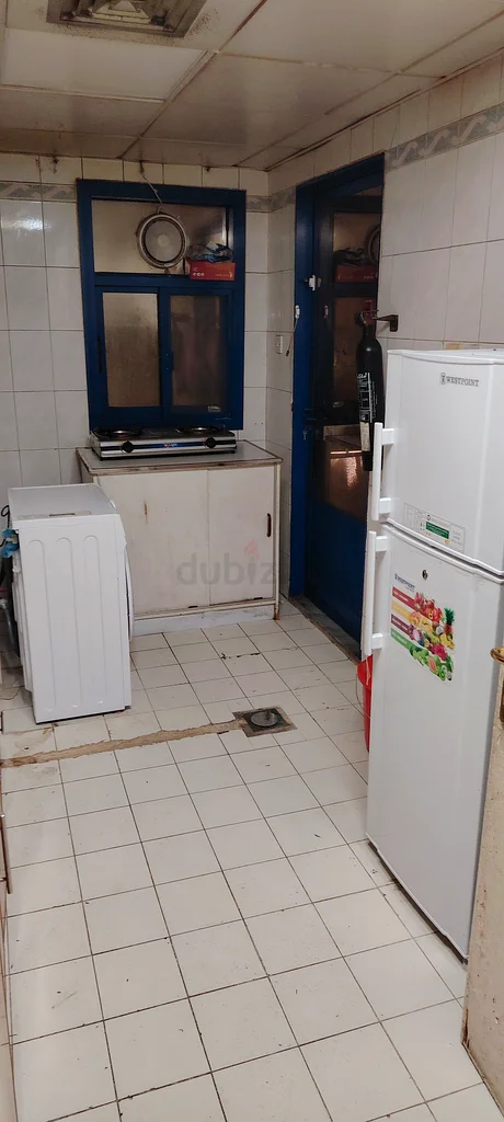 غرفة منفصلة للرجل التنفيذي العازب في الشعيبة-1264048647529731114