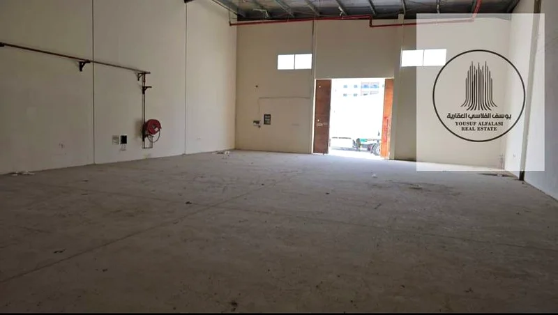 For Rent – ​​A Distinctive Industrial Warehouse in Al Jurf Industrial 2, Ajman64073673916289111