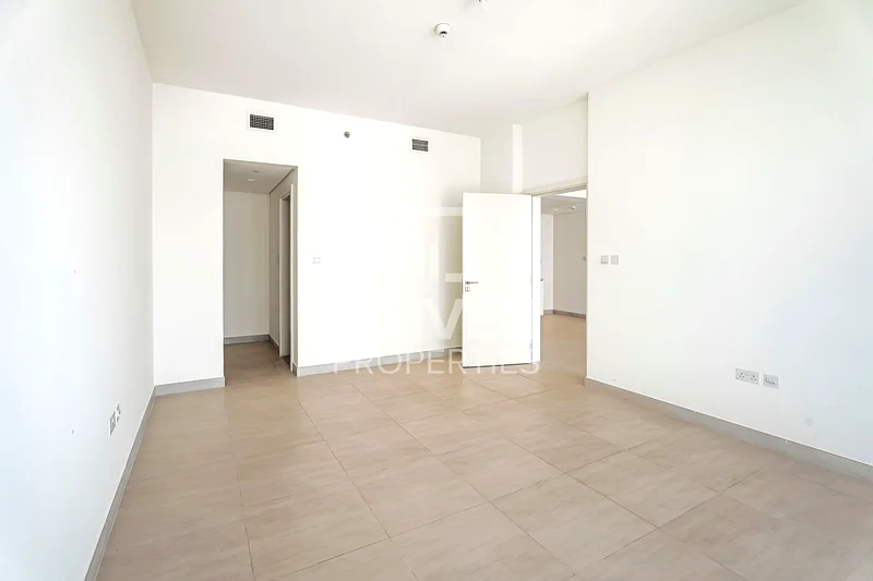 Ready to Move with Sea View Apt.  | The Bridges64228041344385113